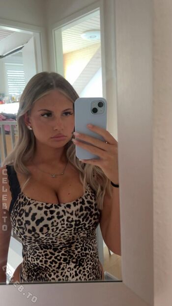 🔥 Queenice leaked private photo uncensored full
