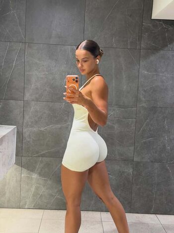 🔥 Aaliaschembrii page leaked private photo uncensored full