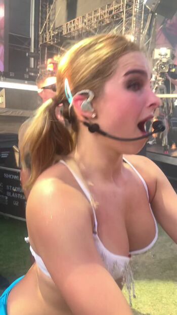 🔥 Addison rae  page leaked private photo uncensored full