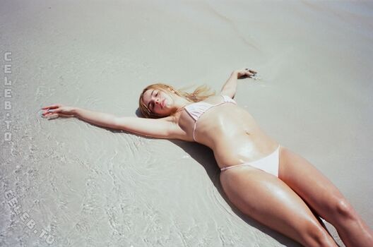 🔥 Addison rae  page leaked private photo uncensored full