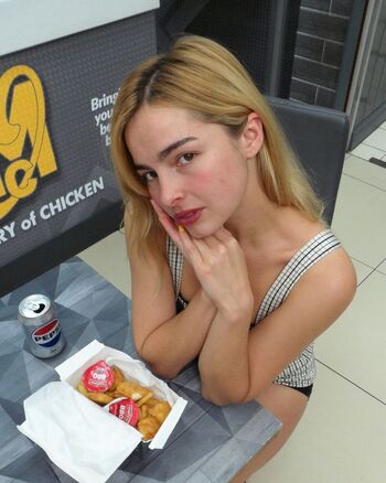 🔥 Addison rae  page leaked private photo uncensored full