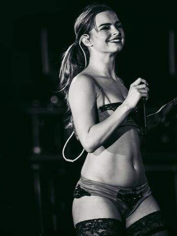 🔥 Addison rae  page leaked private photo uncensored full