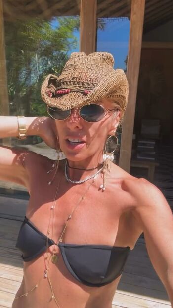 🔥 Adriane galisteu page leaked private photo uncensored full