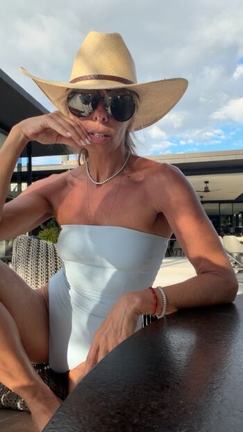 🔥 Adriane galisteu page leaked private photo uncensored full