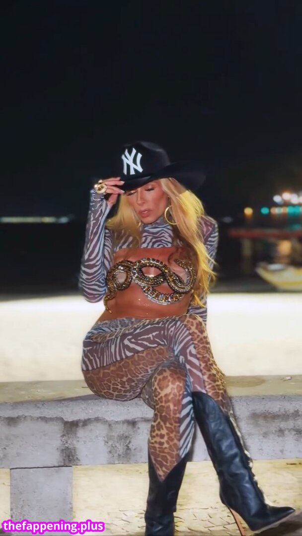 🔥 Adriane galisteu/ leaked private photo uncensored full