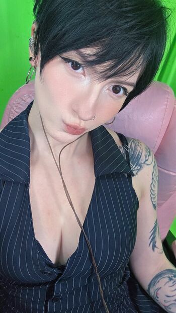 🔥 Akemy sama page leaked private photo uncensored full