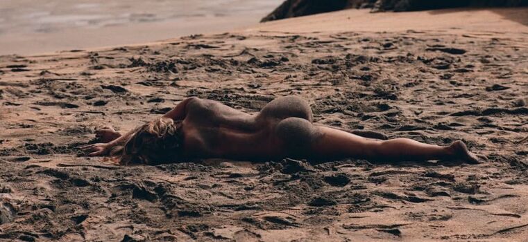 🔥 Alejandradelgadomartin leaked private photo uncensored full