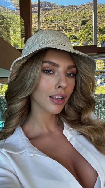 🔥 Alexa breit  page leaked private photo uncensored full