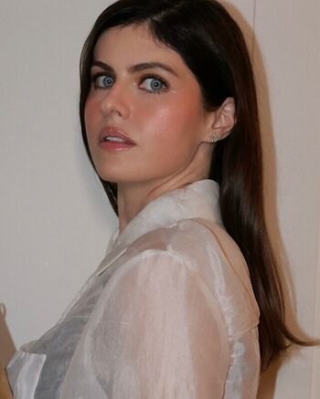 🔥 Alexandra daddario  page leaked private photo uncensored full