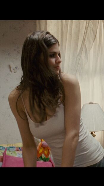 🔥 Alexandra daddario  page leaked private photo uncensored full