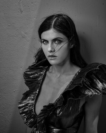 🔥 Alexandra daddario  page leaked private photo uncensored full