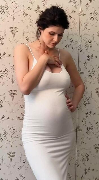 🔥 Alexandra daddario  page leaked private photo uncensored full