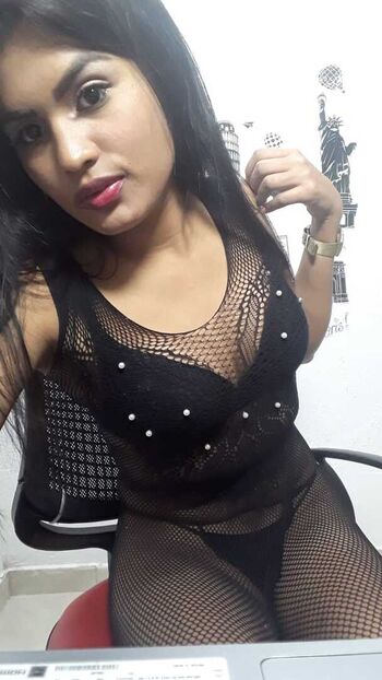 🔥 Amateur girls page leaked private photo uncensored full