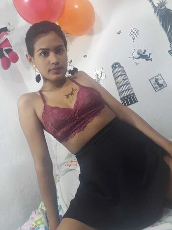 🔥 Amateur girls page leaked private photo uncensored full