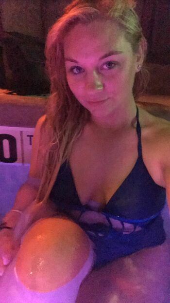 🔥 Amateur girls page leaked private photo uncensored full