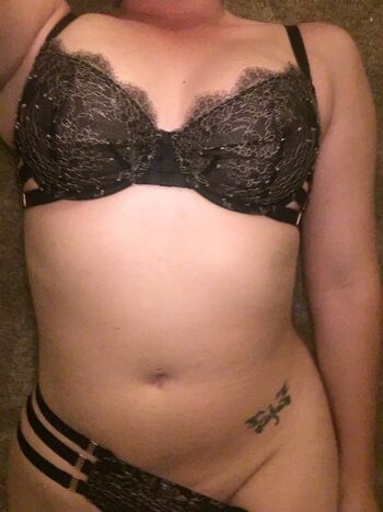 🔥 Amateur girls page leaked private photo uncensored full