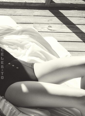 🔥 Ana de armas  page leaked private photo uncensored full