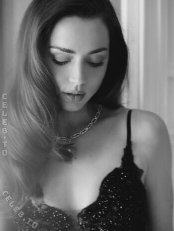 🔥 Ana de armas  page leaked private photo uncensored full
