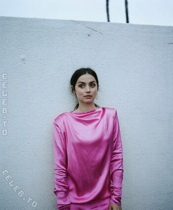 🔥 Ana de armas  page leaked private photo uncensored full