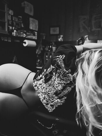 🔥 Anelaraiin page leaked private photo uncensored full