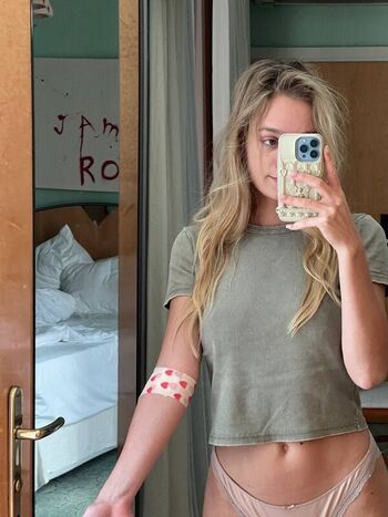 🔥 Anna zavtur page leaked private photo uncensored full