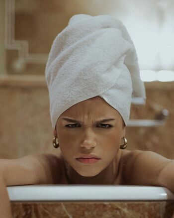 🔥 Annaaaurelia leaked private photo uncensored full