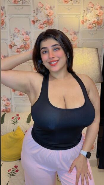 🔥 Apoorva bhalla page leaked private photo uncensored full