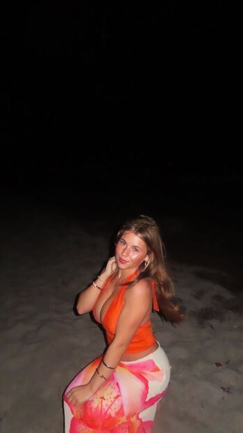 🔥 Ariana white page leaked private photo uncensored full