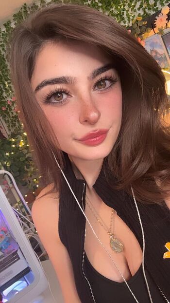 🔥 Aruuu  page leaked private photo uncensored full