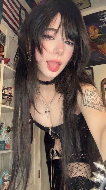 🔥 Ashisbees page leaked private photo uncensored full