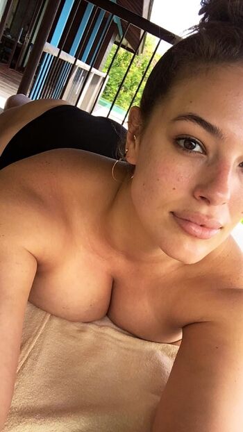 🔥 Ashley graham leaked private photo uncensored full