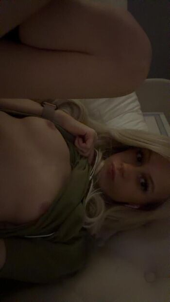 🔥 Avakbrook leaked private photo uncensored full
