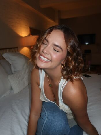 🔥 Bailee madison leaked private photo uncensored full