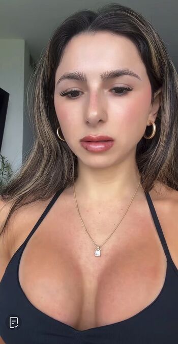 🔥 Bella fleurre leaked private photo uncensored full
