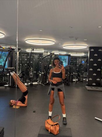 🔥 Bella hadid leaked private photo uncensored full