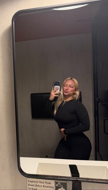 🔥 Bella thiccc page leaked private photo uncensored full