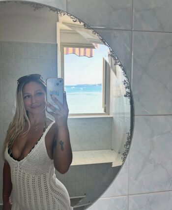 🔥 Bella thiccc leaked private photo uncensored full