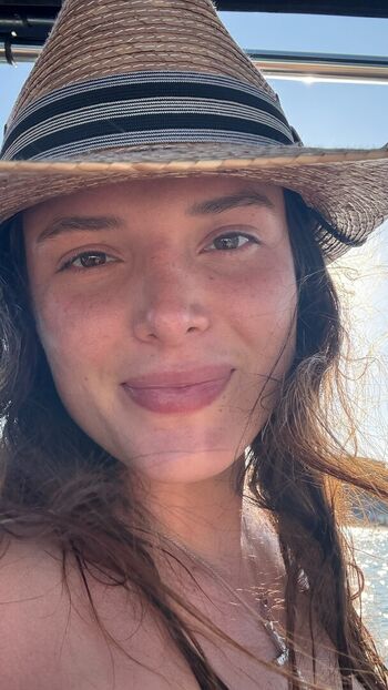 🔥 Bella thorne  page leaked private photo uncensored full
