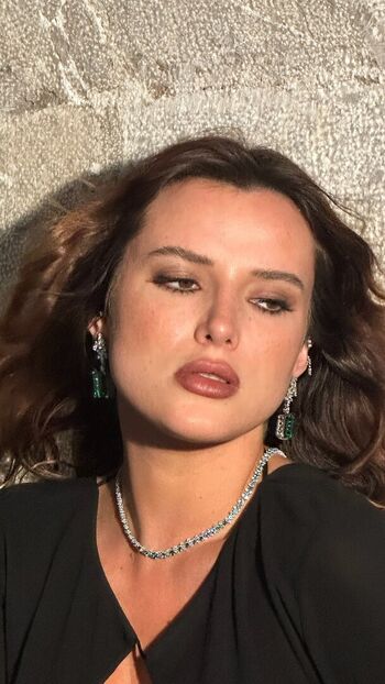 🔥 Bella thorne  page leaked private photo uncensored full