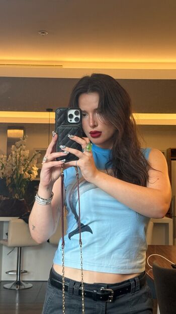 🔥 Bella thorne leaked private photo uncensored full