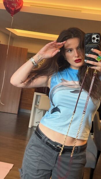 🔥 Bella thorne leaked private photo uncensored full