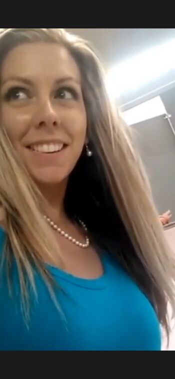 🔥 Bobbie moore  page leaked private photo uncensored full