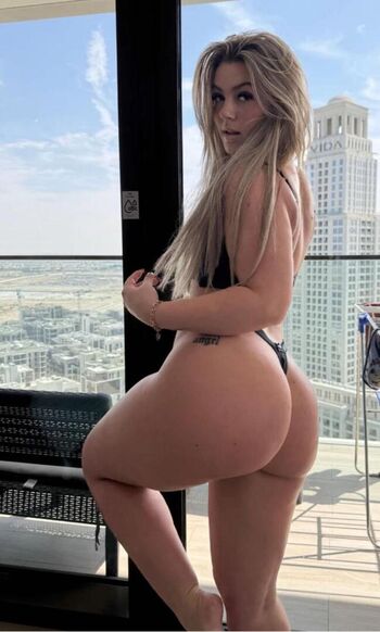 🔥 Bootyluna leaked private photo uncensored full