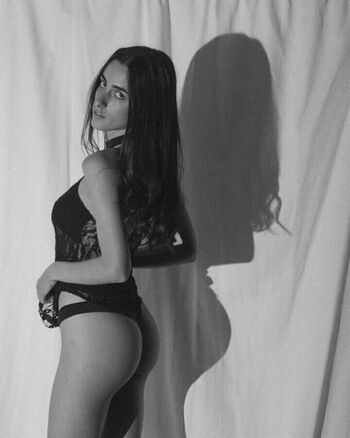 🔥 Boudoir page leaked private photo uncensored full