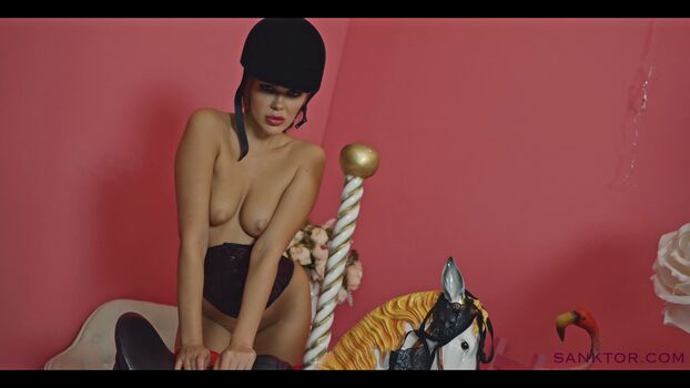🔥 Boudoir page leaked private photo uncensored full