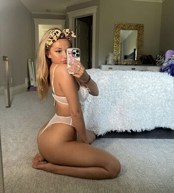 🔥 Breckie hill leaked private photo uncensored full