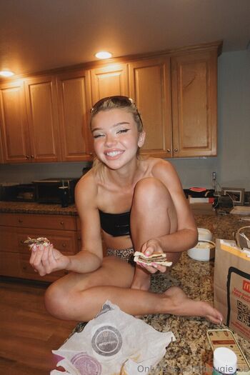 🔥 Brie belle  page leaked private photo uncensored full