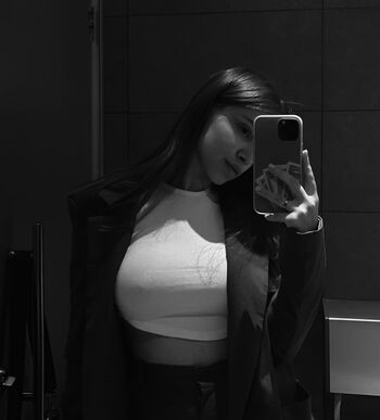 🔥 Brightgirlriri leaked private photo uncensored full