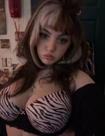 🔥 Buggiewuggie leaked private photo uncensored full