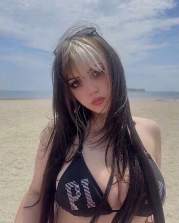 🔥 Buggiewuggie leaked private photo uncensored full